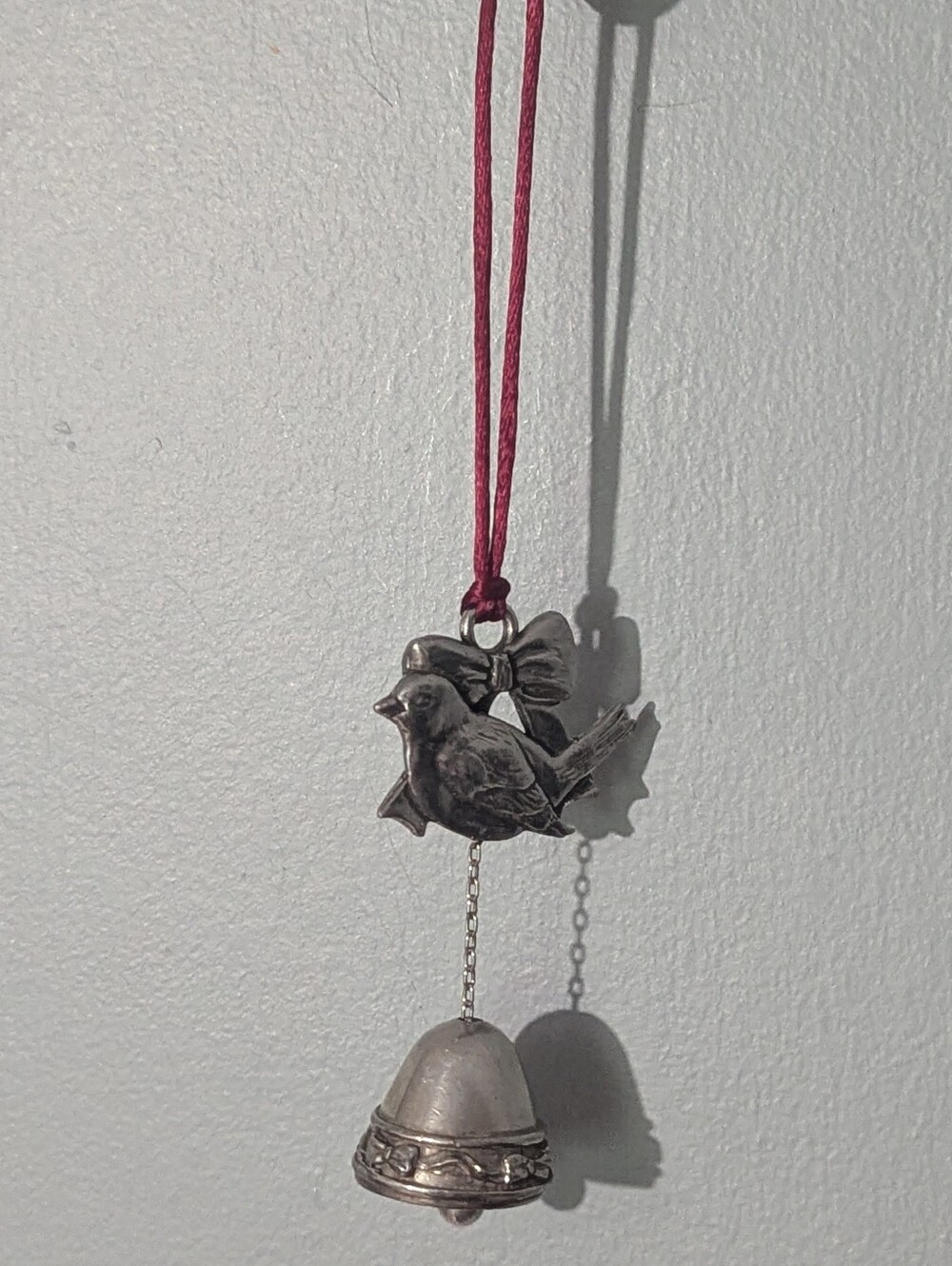 Vintage 1992 Seagull Pewter Cardinal Bird Bell Christmas Ornament